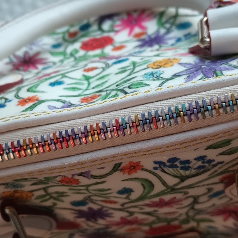 Dooney And Bourke Botanical Handbag Y2K Rainbow Zipper - Picture 3 of 11